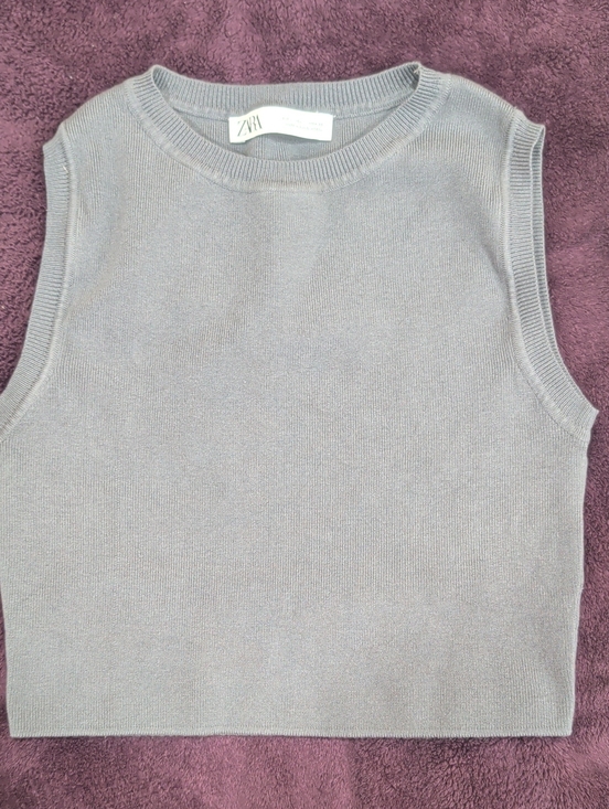 Zara Tops - Zara Sleeveless Knit Crop Top - Gray Size L Round Neck